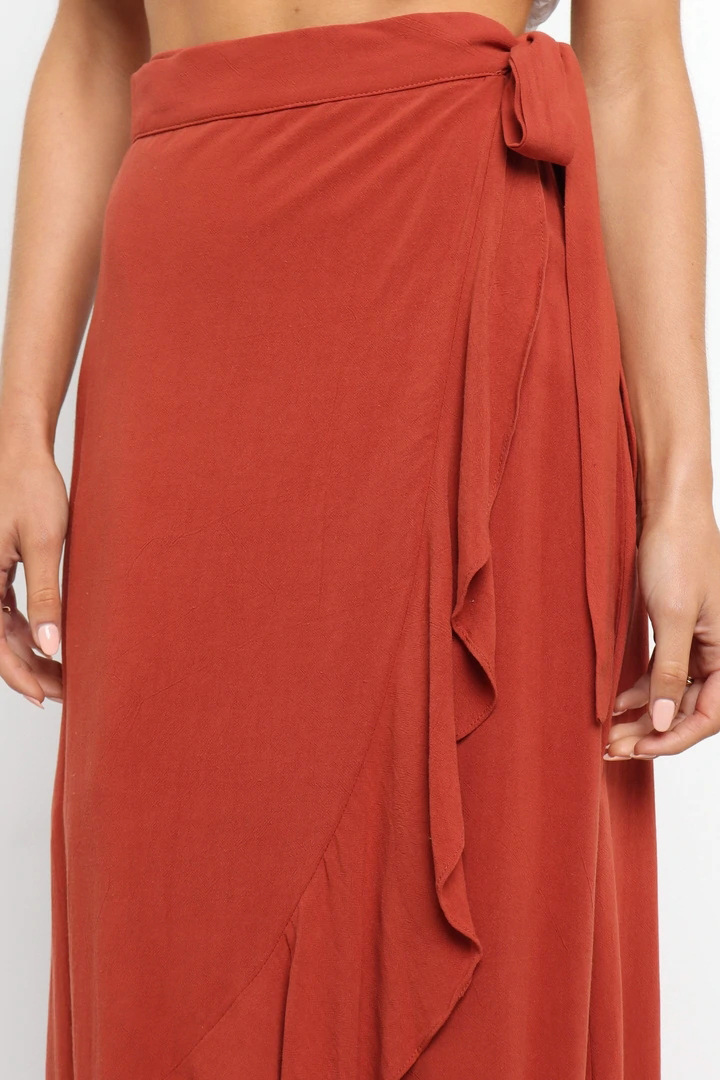Jupe une pièce à lacets pour femmes, jupe irrégulière de couleur unie_voghion.com
