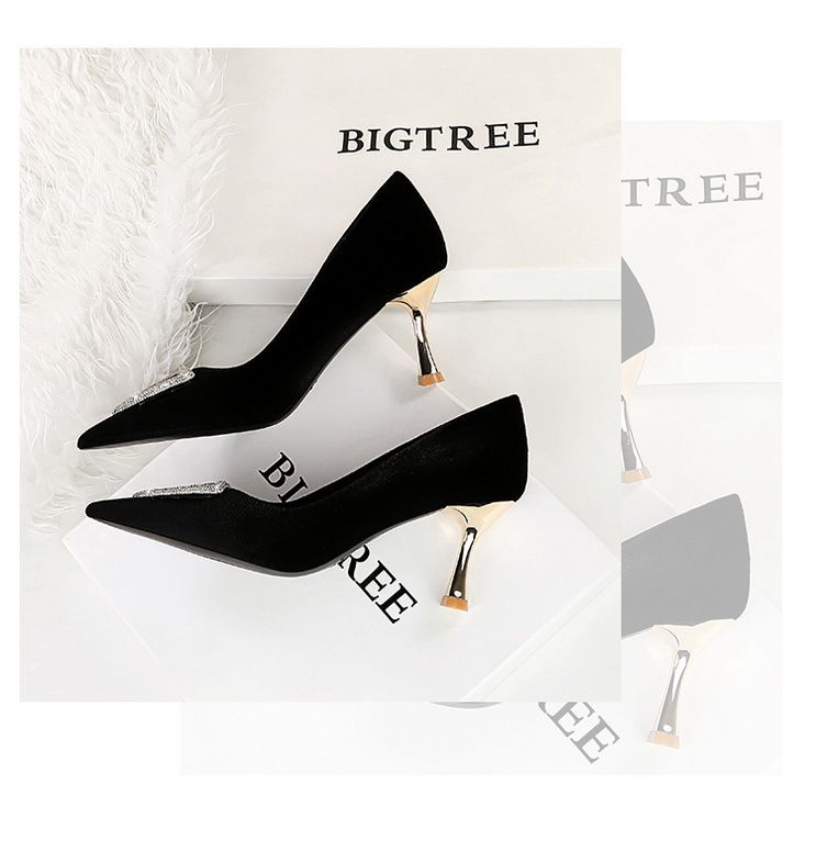 Scarpe con tacco da banchetto, basse in pelle scamosciata imbottita, punta appuntita, scarpe singole con chiusura in strass metallici a triangolo_voghion.com