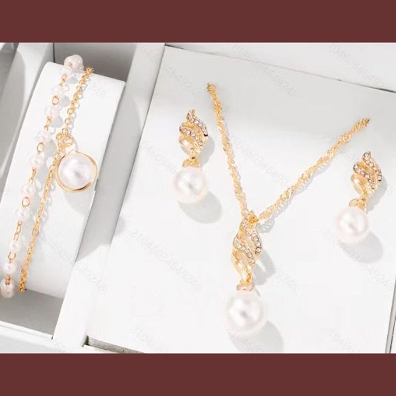 Ensemble de bijoux de mariage de mariée de style simple tempérament mode perle diamant chaîne torsadée boucles d'oreilles collier bracelet_voghion.com