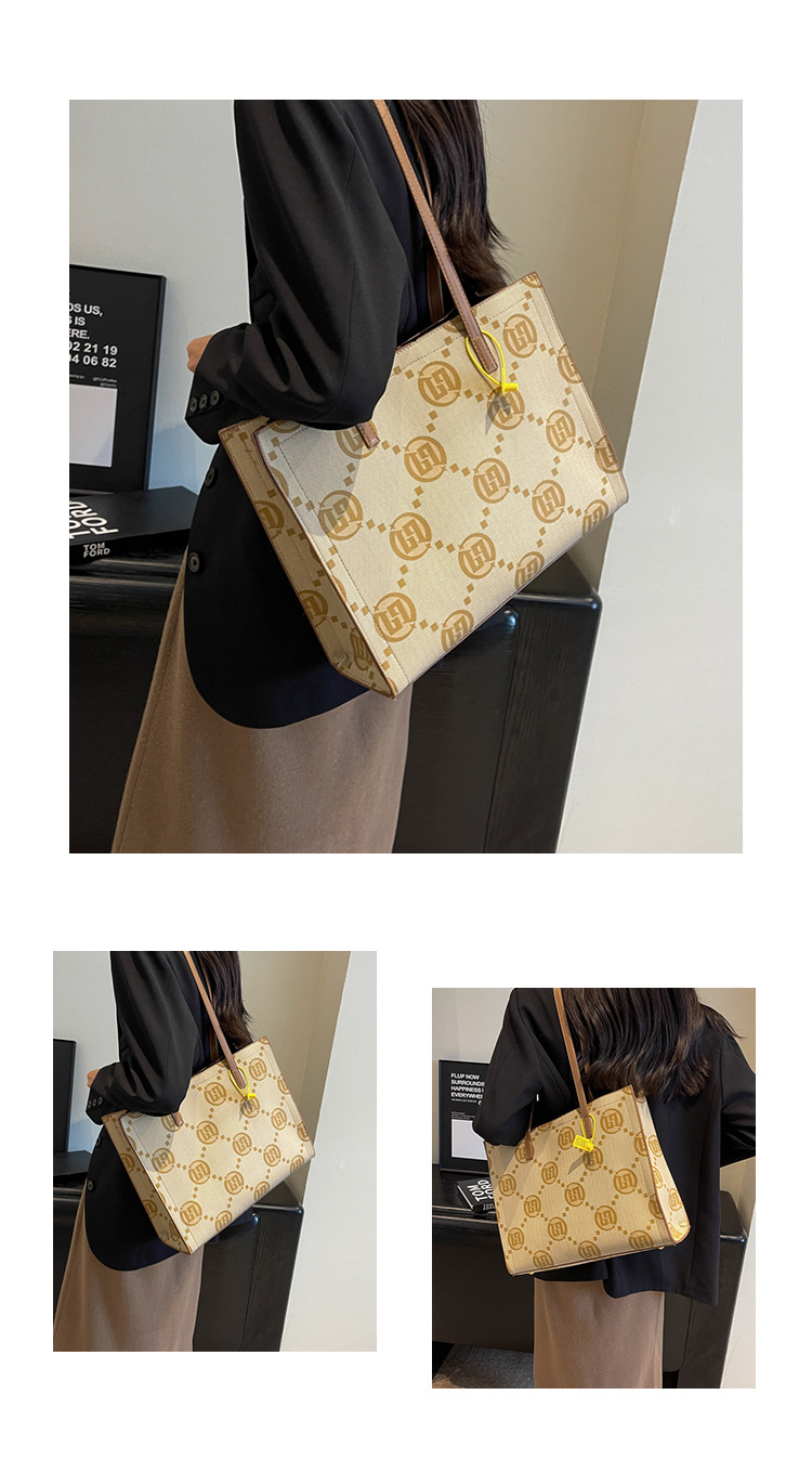2023 Light Luxury, High-end, And Luxurious Shoulder Bag, Large Capacity And Versatile, Trendy And Stylish PU Women's Tote Bag, Practical Women's Bag_voghion.com