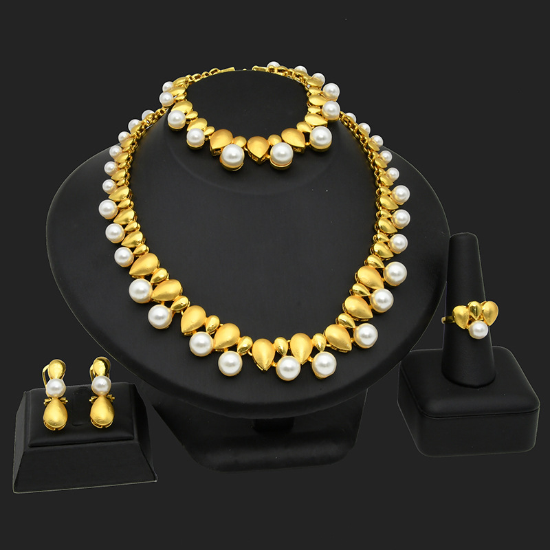 Juegos de joyas para mujer de Color dorado de Dubái de lujo, collar, pulsera, pendientes, anillo, boda africana, conjunto de joyería de moda nupcial_voghion.com