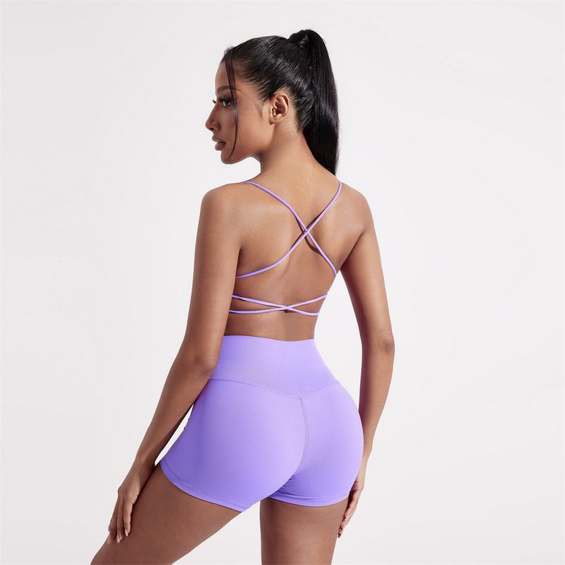 Summer Solid Color Yoga Set Two-Piece Sexy Back Cross Sports Bra + Barely There Tight-Fitting Three-Quarter Shorts_voghion.com
