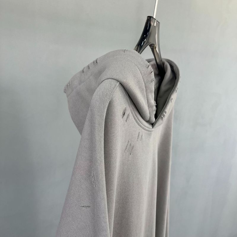 Industrieller Streetwear-Hoodie mit Reißverschlussärmeln | 450 g/m² schwerer, abgenutzter Pullover | Unisex Oversized Kapuzenpullover mit überschnittenen Schultern_voghion.com