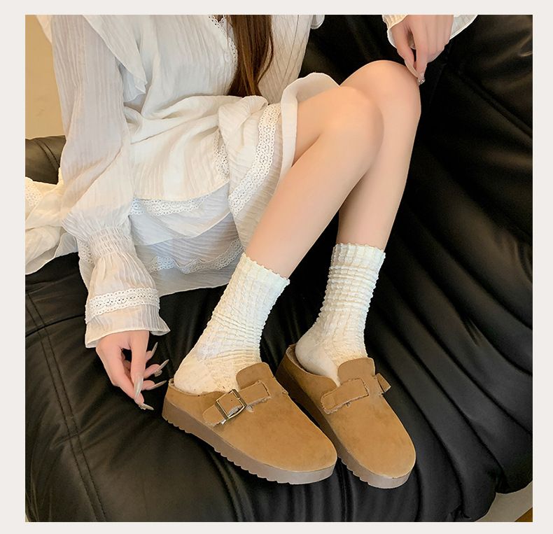 The new autumn shoes lazy man bun head half drag outside to wear fluffy slippers_voghion.com
