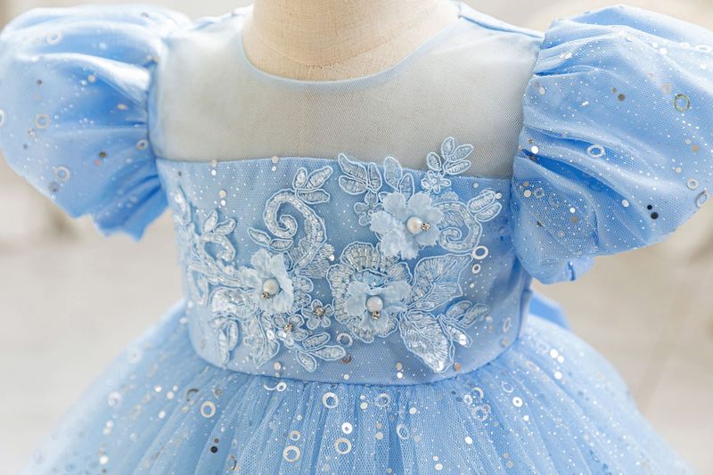2024 nouvelle robe d'hôte pour enfants robe de soirée pour fille de fleur d'un an robe de princesse florale à manches bouffantes robe en gaze en stock_voghion.com