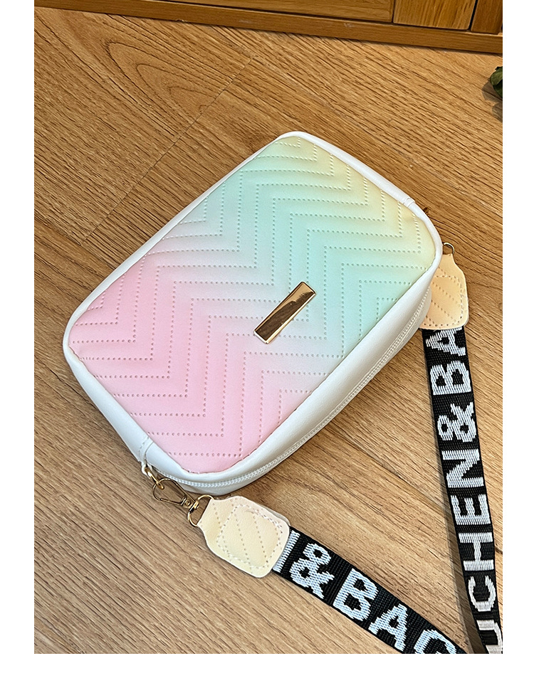 Sacs pour femmes 2022 nouvelle vague motif brodé fer cuir ruban petit sac carré sac photo décontracté diffusion en direct sac cadeau_voghion.com