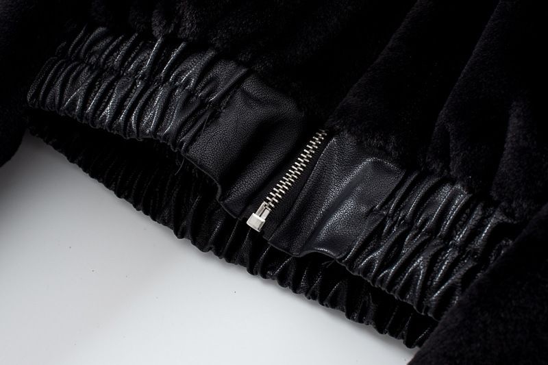 Kurze Damenjacke mit Kunstpelzkapuze – Streetstyle-Mantel mit hoher Taille und kuscheligem Fleecefutter (Weiß/Schwarz, S/M/L)_voghion.com