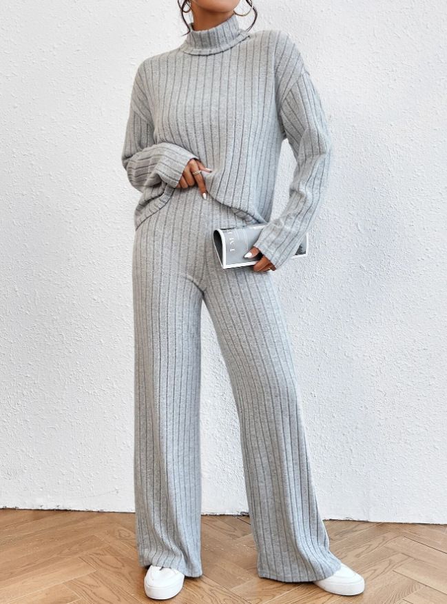 Zweiteiliges Set aus gestricktem Langarmoberteil für Damen mit hohem Kragen und lockerer Hose_voghion.com