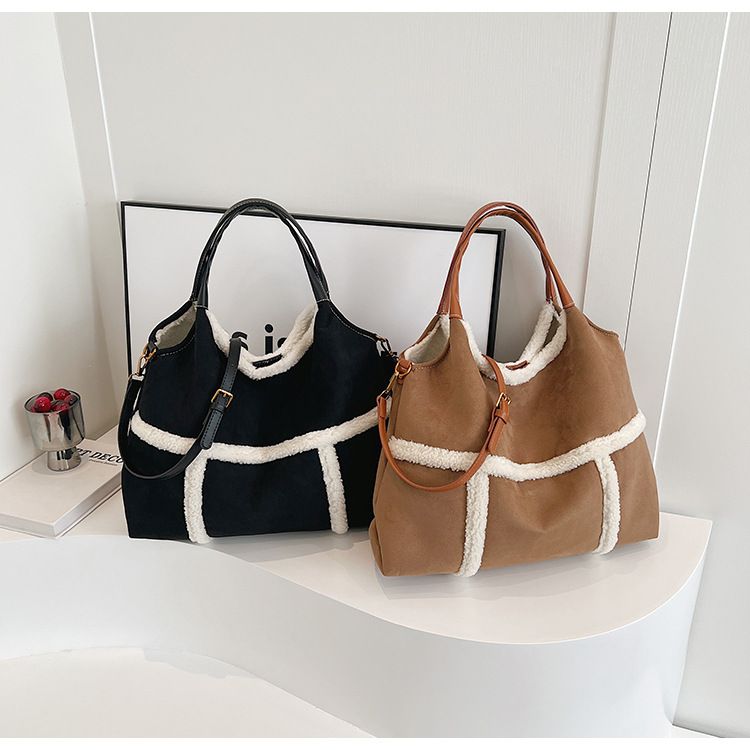 2024 lamb wool splicing mother child feminine temperament, autumn and winter single shoulder crossbody bag, plush_voghion.com