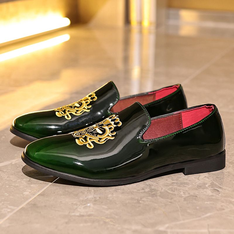 Leder-Loafer mit Stickerei, One-Foot-Business-Leder-Herrenschuhe, trendige High-End-, atmungsaktive und geruchsneutrale Füße_voghion.com