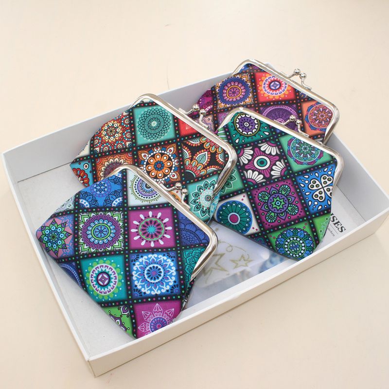 2022 Nowa Abstrakcyjna Torba Na Klips Do Torebki Damskiej Retro Uchwyt Na Karty Torba Do Przechowywania_voghion.com