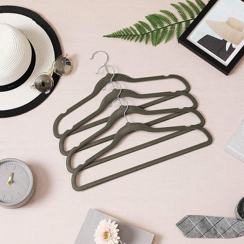 Magic Anti-Wrinkle Adult Plastic Flocked Multi-Functional Non-Slip Hangers_voghion.com