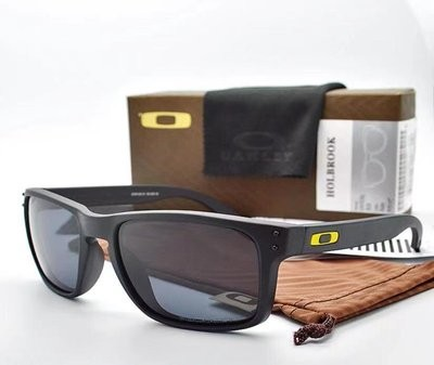 Novos óculos de sol esportivos para homens e mulheres, óculos de sol modernos e coloridos, óculos europeus e americanos_voghion.com