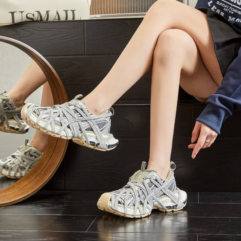 MingLiu Neue Papa-Schuhe mit Saugfoliensohle für Damen im Frühjahr 2025, Laufsportschuhe mit dicker Sohle und Riemen, Retro-Vintage-Freizeitschuhe für Damen_voghion.com