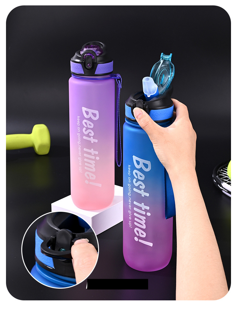 Tazza d'acqua in plastica con cambio graduale del colore, portatile, grande capacità, per sport e fitness_voghion.com