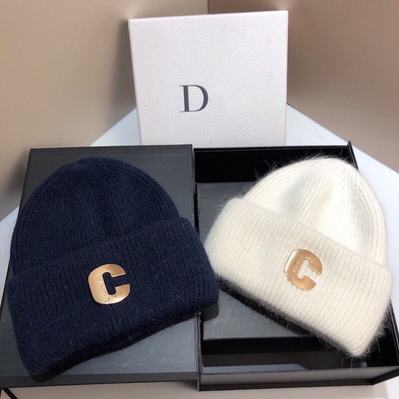 Capelli di coniglio invernale lavorato a maglia semplice piccola lettera profumata cappello pullover di marca di moda orecchio caldo ispessito_voghion.com