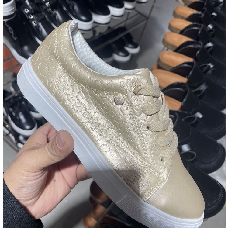 Nieuwe casual ronde kop dikke onderkant voorkant veterschoenen mode comfortabele sneakers_voghion.com