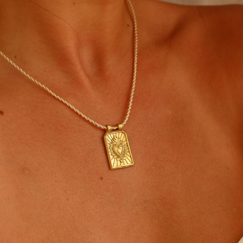 Collana con ciondolo a forma di tarocchi, semplice, con corda colorata, da donna, con perline portafortuna, placcata in oro, con conservazione del colore._voghion.com