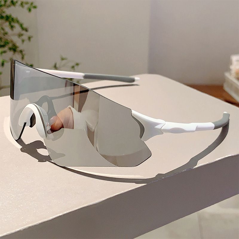 2024 Nowe okulary przeciwsłoneczne do jazdy na rowerze na świeżym powietrzu, kolorowe, do biegania i pieszych wędrówek, wiatroszczelne, z piaskiem_voghion.com