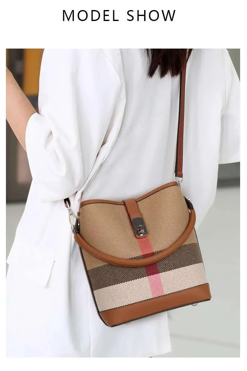 Nuova borsa a tracolla da donna in tela abbinata a pelle di mucca, borsa a secchiello alla moda con motivo scozzese_voghion.com