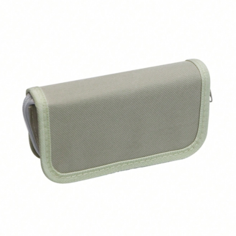Baby Care Kit sechsdeeleg Naseninhalator fir Puppelcher Neelschneider Bürstefeil Kamm Schéier Set deeglech Reinigung an Fleeg Accessoiren fir Puppelcher_voghion.com