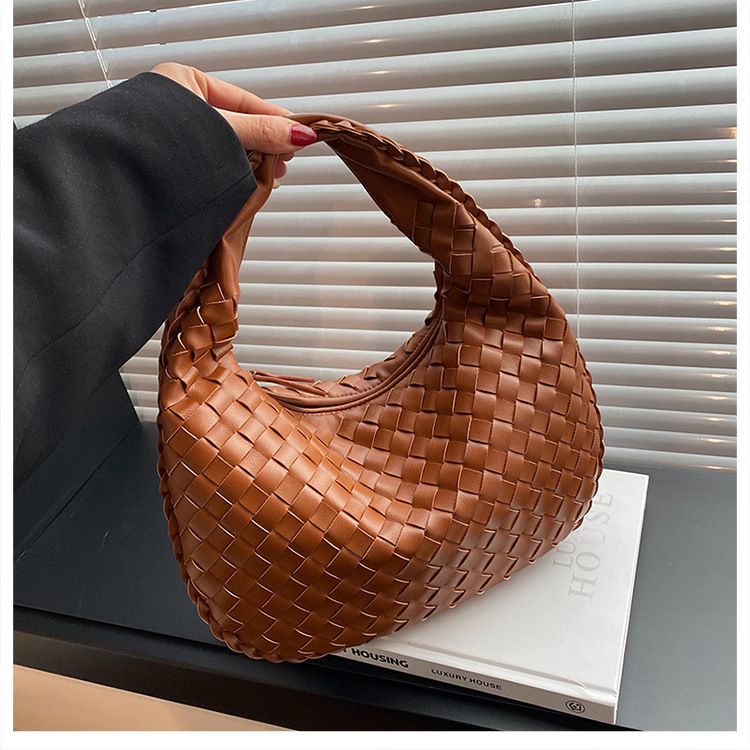 Sac tissé haut de gamme de style français pour femme, élégant et polyvalent, sac à bandoulière à texture de niche pour les déplacements quotidiens_voghion.com