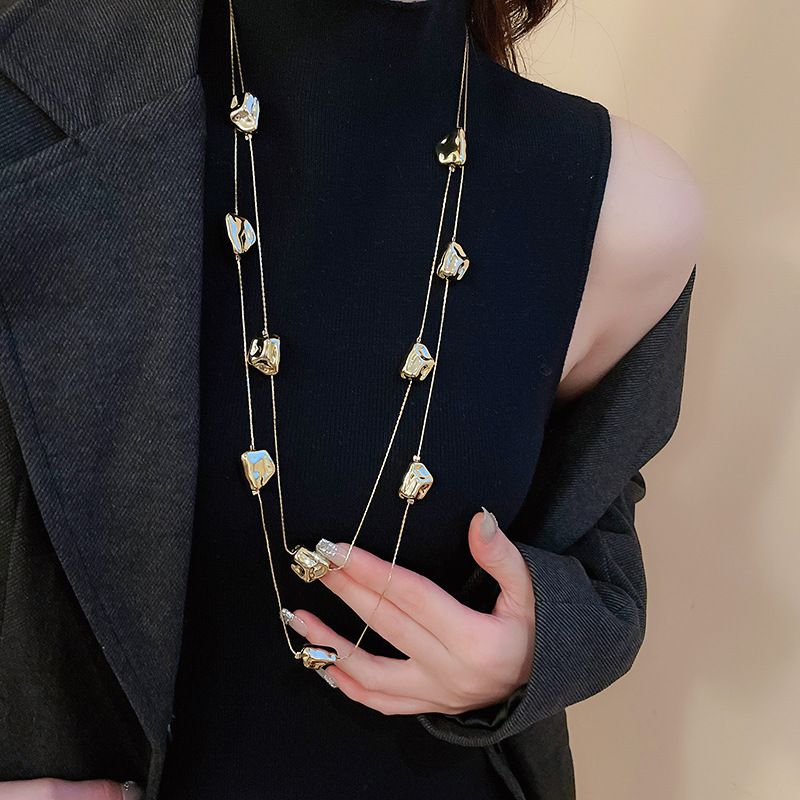 Bohemian Vacation Style Beaded Light High-end Niche Personality Clavicle Chain Fashion Design Sense Necklace_voghion.com