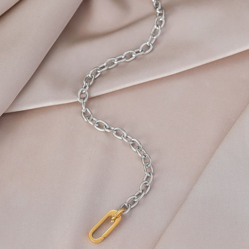 Bracciale unisex alla moda in acciaio al titanio per uomo, stile hip-hop, con luce a forma di nicchia._voghion.com