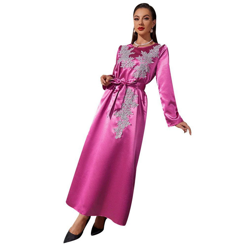 Abito da donna ricamato a vita alta, girocollo, manica lunga_voghion.com