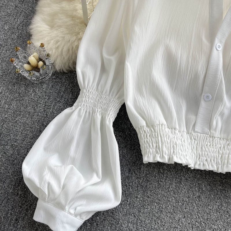 Camicie da donna con maniche a sbuffo, camicie sciancrate, corte, chic, eleganti, belle, eleganti, bianche_voghion.com