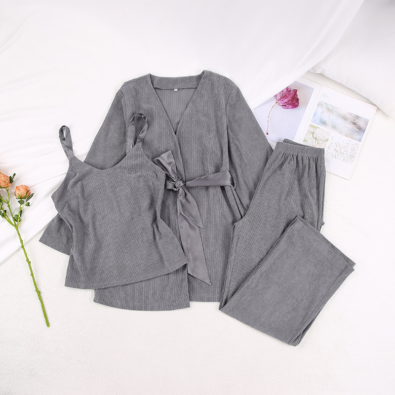 Damenbekleidung, modische Neckholder-Hose, Schnürrobe, dreiteiliger Pit-Samt-Thermo-Pyjama_voghion.com