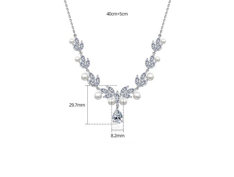 Collana con ciondolo floreale da donna con pietre di zirconia, elegante design a catena incrociata, collana da sposa di lusso con luce e flash, gioielli da sera_voghion.com