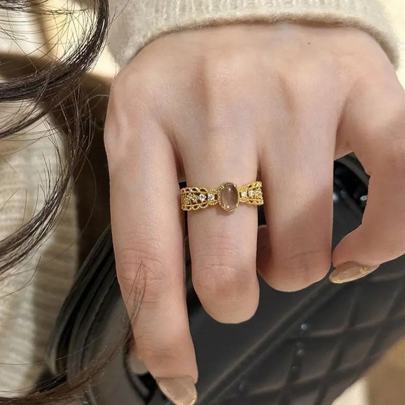 New Antique Hollow Sparkling Diamond For Women, With Light Luxury High-end Feel. The Brushed Ring Is Versatile And Can_voghion.com