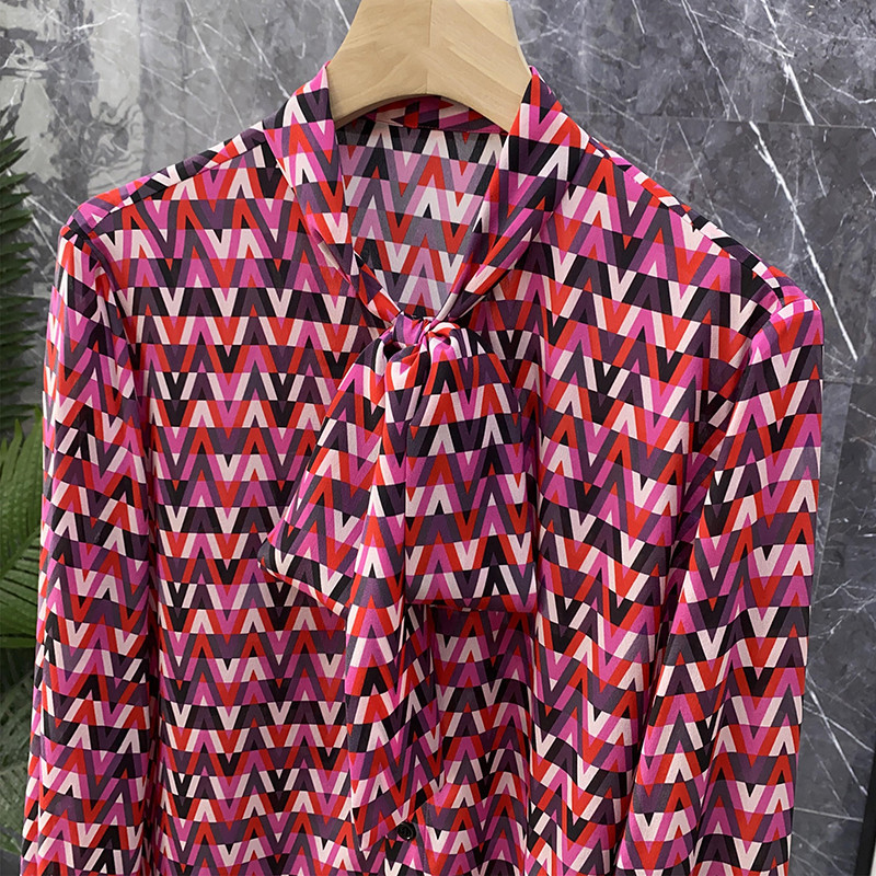 Women's geometric print long sleeve imitation f silk blouse_voghion.com