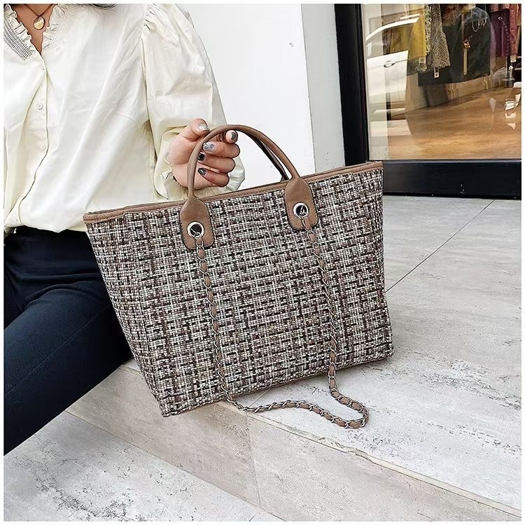 Designer Luxury Large Capacity Woven Bag Tote Bag Casual Shopping Handbag_voghion.com