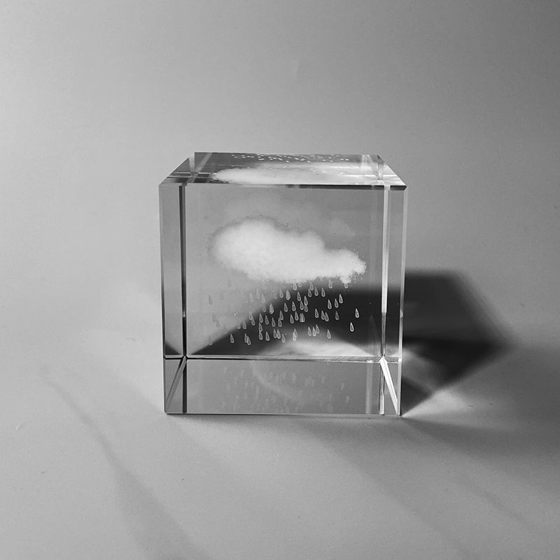 Bored Looking At Rainy Day Clouds And Raindrops Crystal Desktop Ornament Stress Relief Birthday Gift For Girlfriends_voghion.com