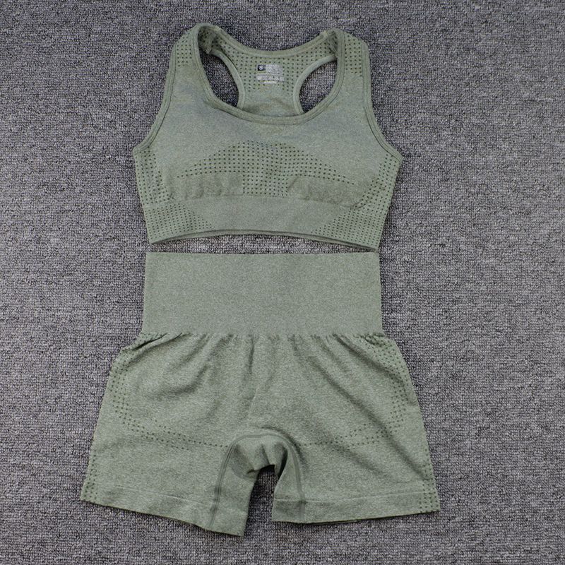 Conjunto de dos piezas de lunares sin costuras con espalda cruzada, pantalones cortos, traje de fitness para mujer, sujetador sin espalda, top, atuendo de yoga_voghion.com