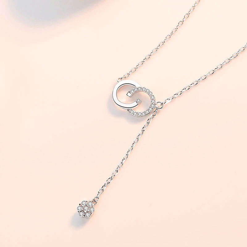 Cao Shi's nieuwe stijl ketting, eenvoudig en elegant, dubbele C ketting, vrouwen netto rode ins, trendy halsketting, koude wind halsketting_voghion.com