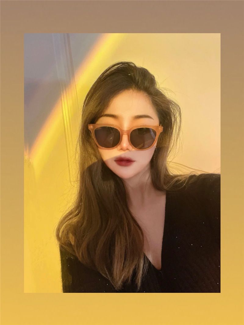 Xu Hongdou's Same Sonnenschutz UV Kleine weiße Damen Trendy Quadratische Runde Schlankheits-Sonnenbrille für Autofahrer_voghion.com