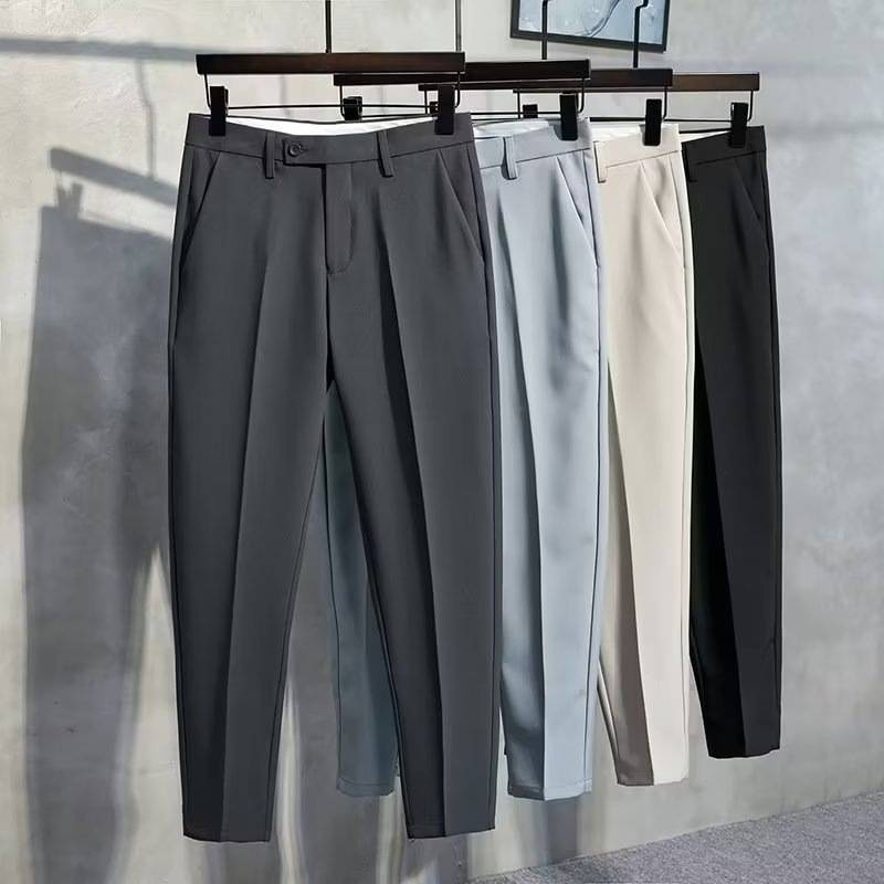 Herrenbekleidung Herren Stretch Slim-Fit Chinos - Leichte 9/4-Hose (All-Season Essential)_voghion.com