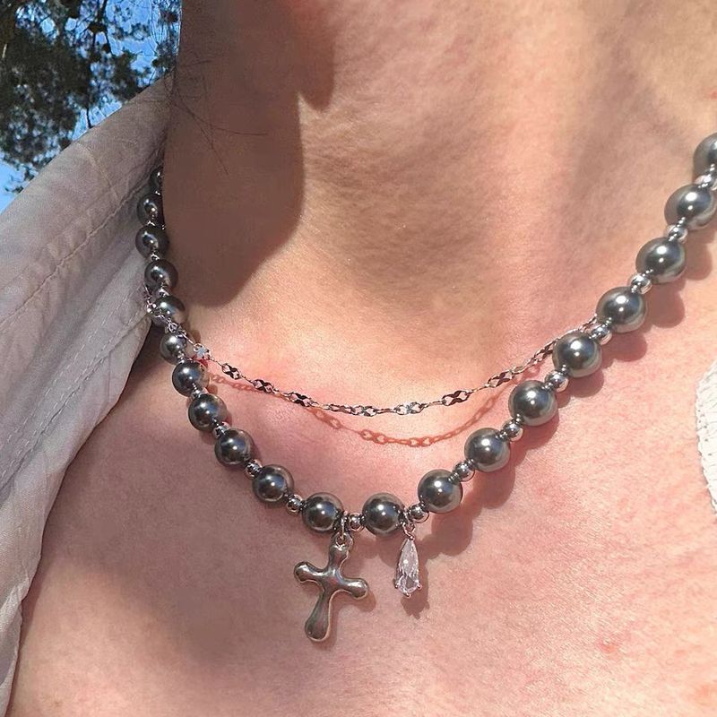 Collana ~ Collana unisex con perle in argento e fiore di iris dal design unico, girocollo, catena per clavicola_voghion.com