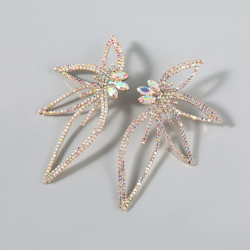 Übertriebene Klauenkette Serie Legierung Dia-besetzt Rhie Full Dia Wer Damen Kreative Retro Mode Ohrringe_voghion.com