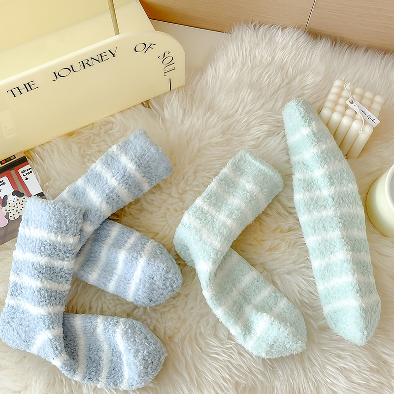 Hierscht a Wanter nei gesträifte Strëmp fir Fraen verdickt net ausléisen Coral Fleece Socken waarm Strëmp Casual Schlof Socken Grousshandel_voghion.com