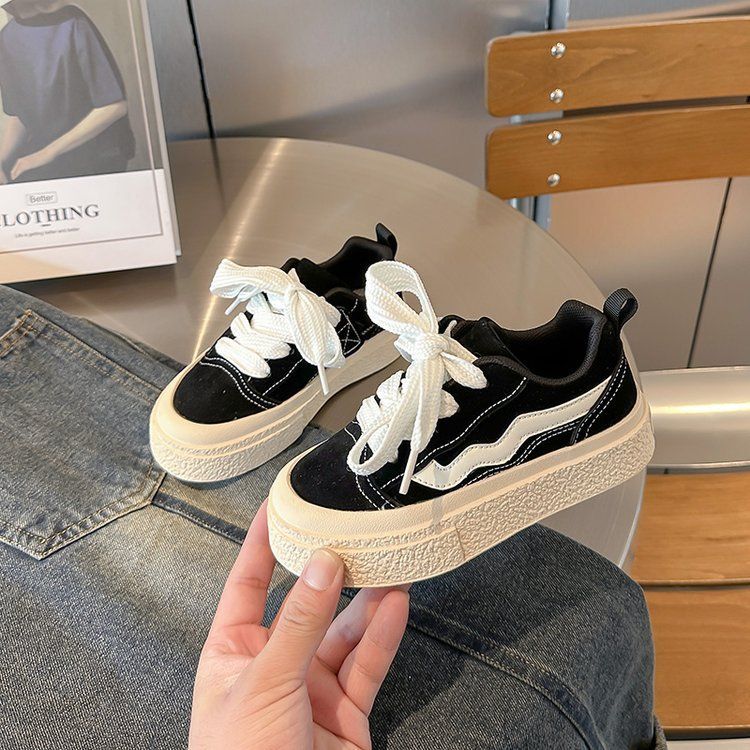 Scarpe da ginnastica basse in tela con lacci e suola morbida per bambine, primavera 2025, nuove scarpe casual per bambini di medie e grandi dimensioni, tendenza moda_voghion.com