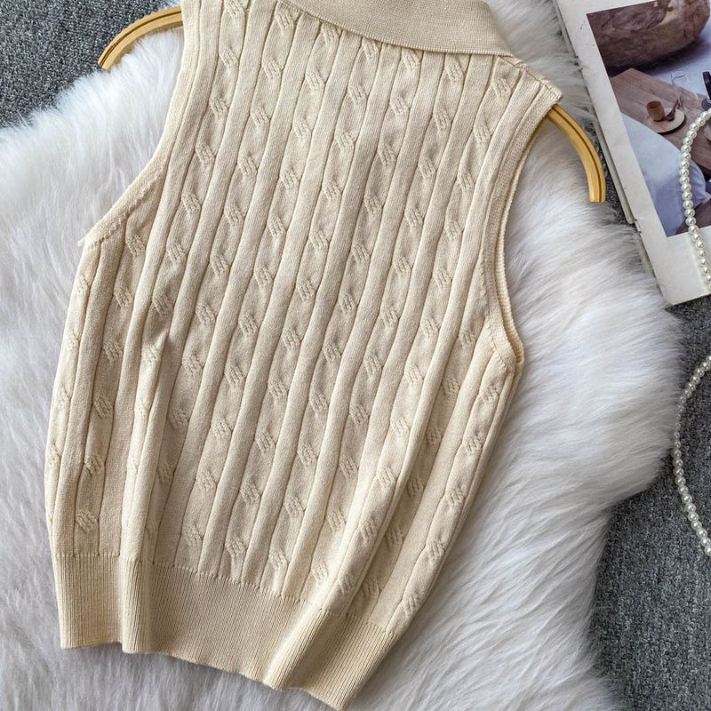 Women's Clothing Twisted POLO Collar Sleeveless Knitted Vest Slim Fit Two Button Casual Top_voghion.com