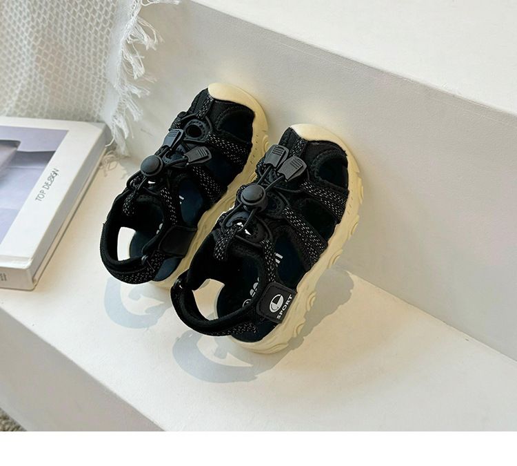 Kindersportsandalen 2024 Sommer Neue Jungen Mädchen Stirnband Hohl Baby Strandschuhe Weiche Sohle Flut_voghion.com