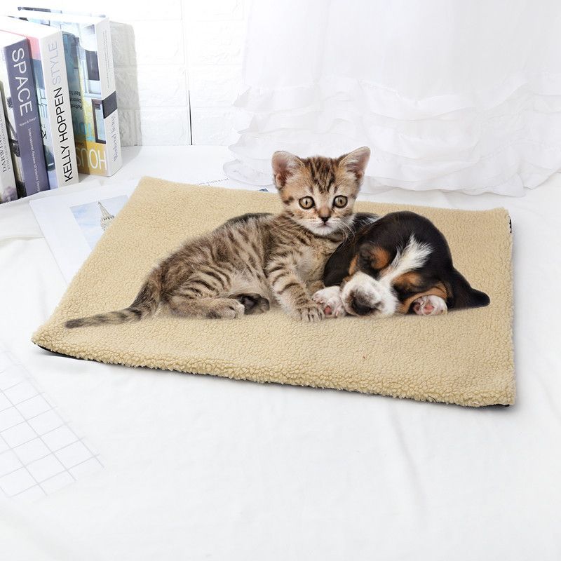 Forniture Letto caldo in lana di agnello Nido di cotone per animali domestici Tappetino autoriscaldante per gatti e cani Coperta_voghion.com
