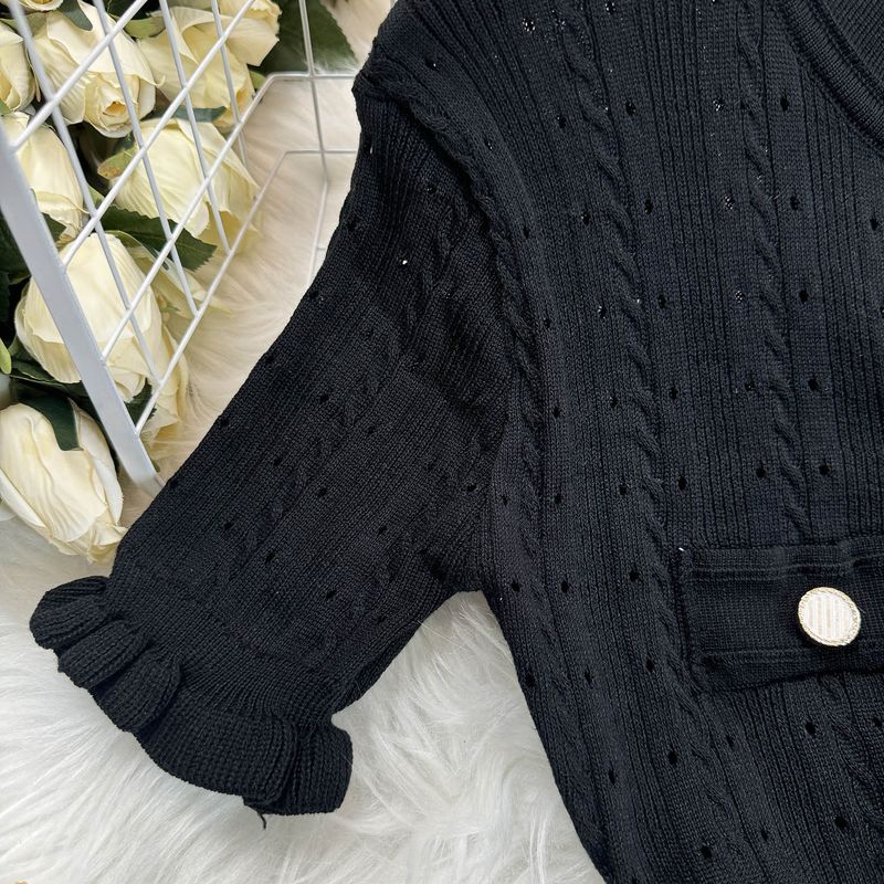 Damenbekleidung Hohlpilz Spitze Ärmel Knopf Dekoration Slim Fit Strickkleid Mode_voghion.com