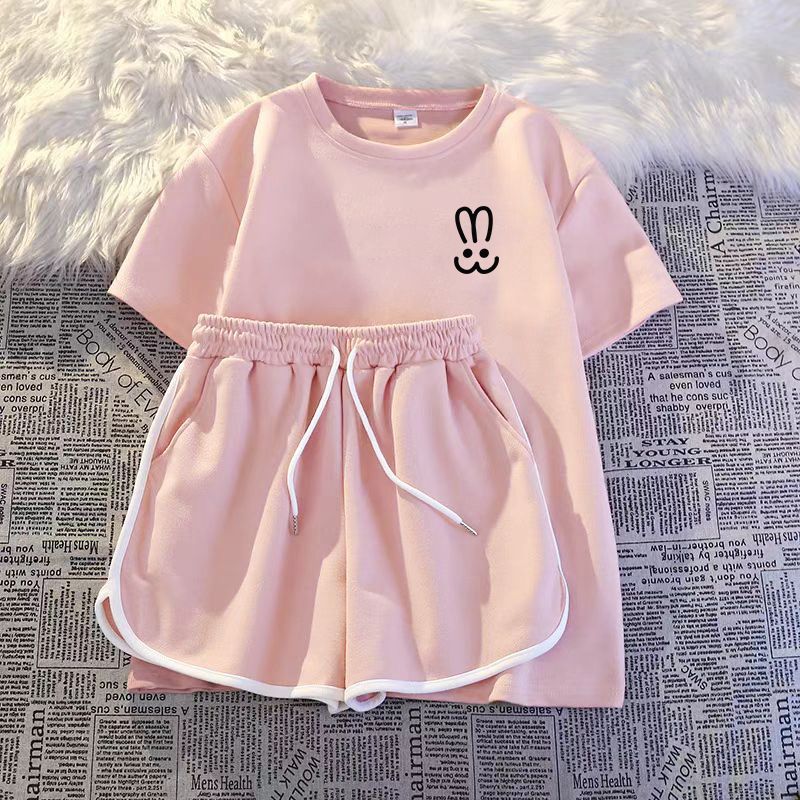 Ensemble de détente en soie de lait de style coréen pour femme : haut à manches courtes avec cordon de serrage et short ample, ensemble 2 pièces (décontracté, sportif, été)_voghion.com