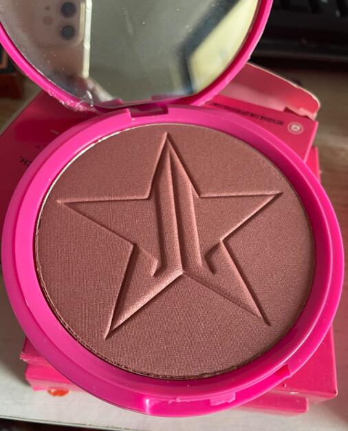 Palette di ombretti Jeffree Star Androgynous a 10 colori_voghion.com